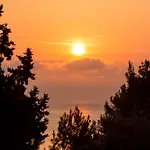 아파트 Niki Sunrise *