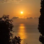 Niki Sunrise 아파트 가스투리온