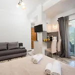 Apartament Niki Sunrise *